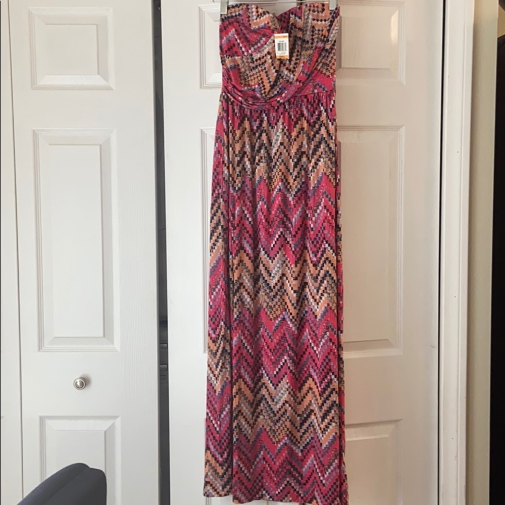Women’s dress
